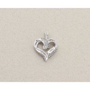Pendant Only 10k White Gold .25ct Diamond Heart Pendant 1" x 3/4" inch